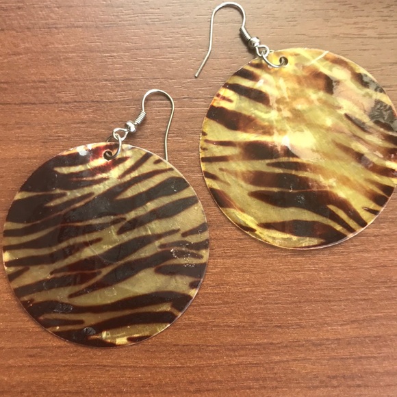 🔥MUST GO🔥Shell earrings - Picture 1 of 6